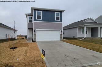 Building Photo - Spacious 4-Bedroom Home in Ankeny! A Must ...