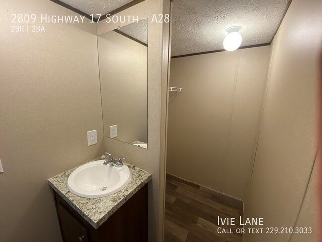 Building Photo - 2809 US-17