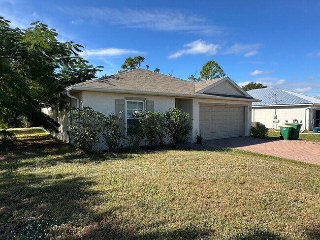 Building Photo - 5521 Gillot Blvd