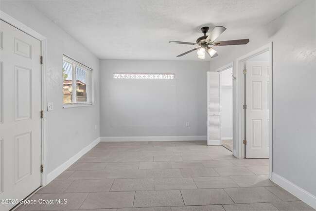 Building Photo - 1281 Alsup Dr