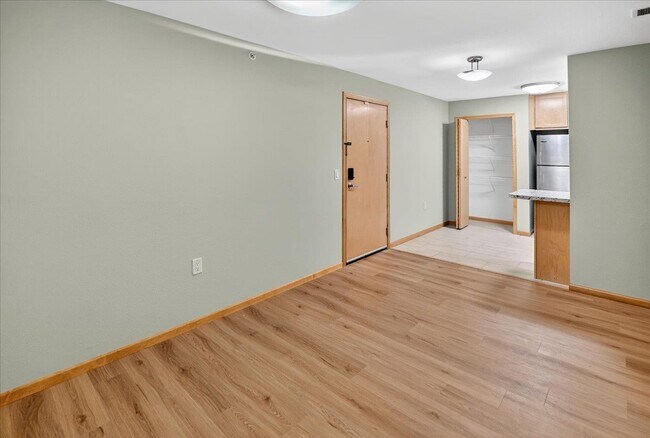 Building Photo - 8206 Starr Grass Dr