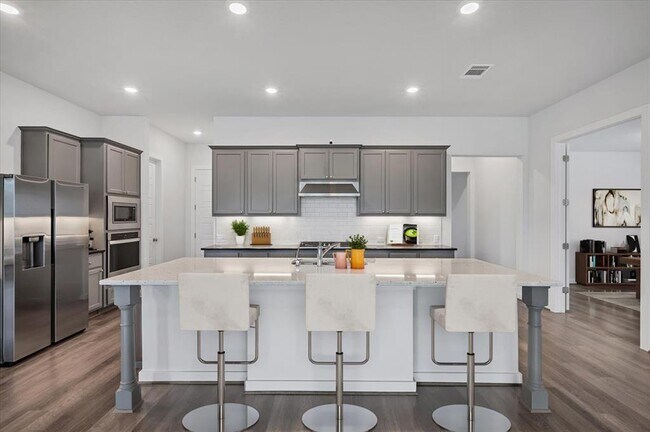 Building Photo - 135 Independence Dr