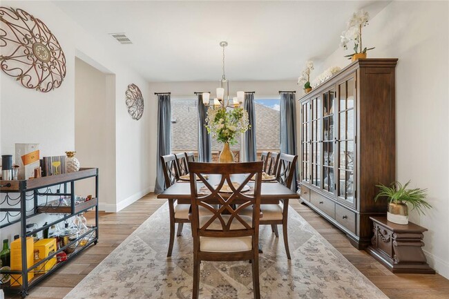 Building Photo - 212 Gary Wayne Dr