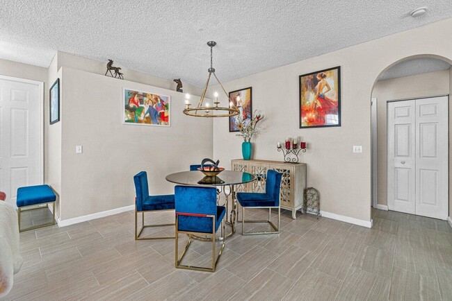 Building Photo - 9885 Woodworth Ct