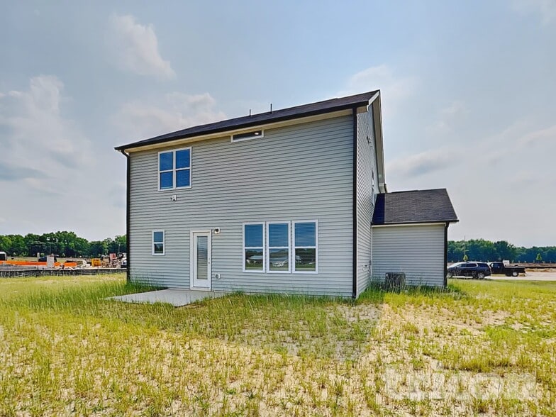 Building Photo - 77 Sawyer Ml Dr