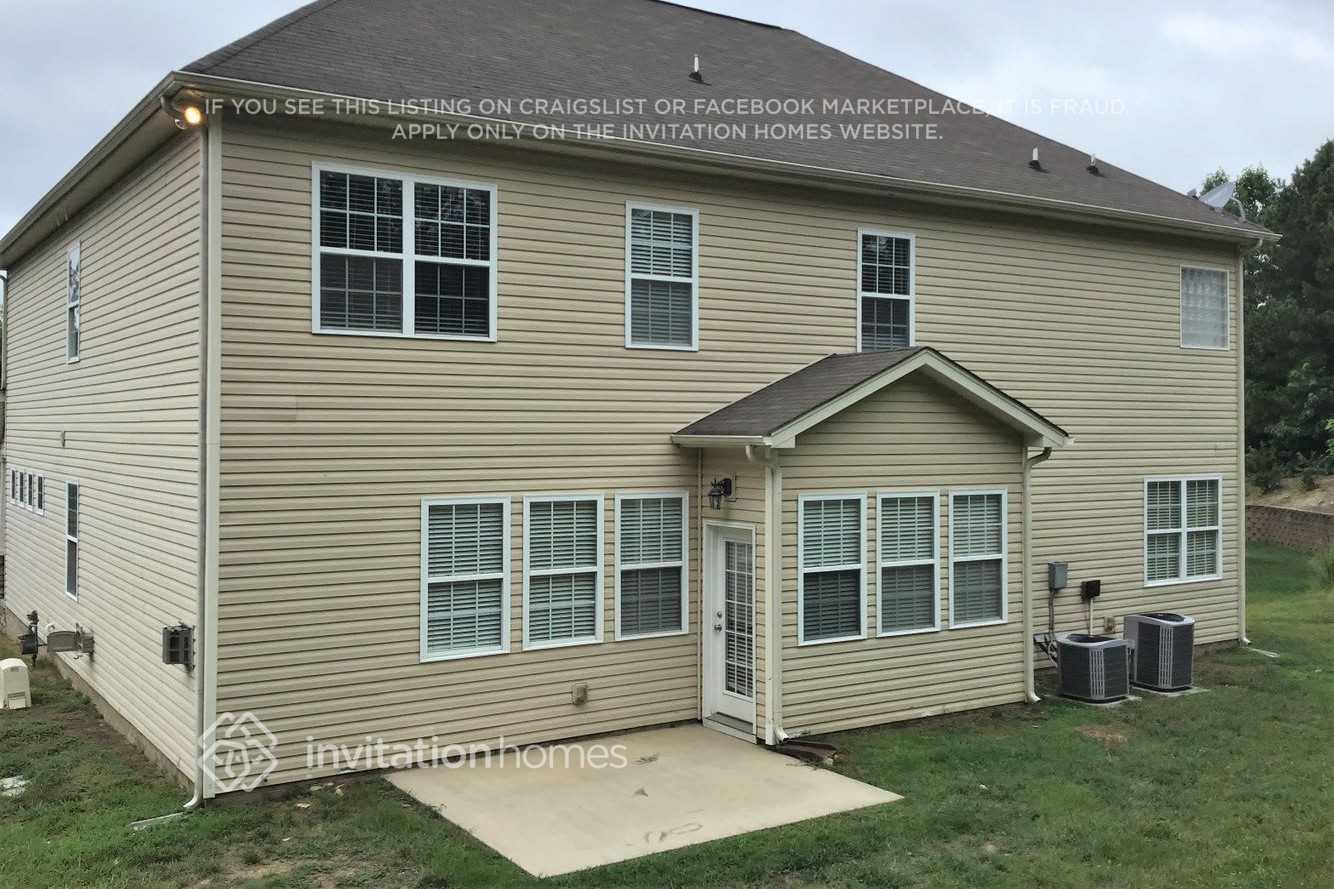 Building Photo - 2301 Powatan Ct