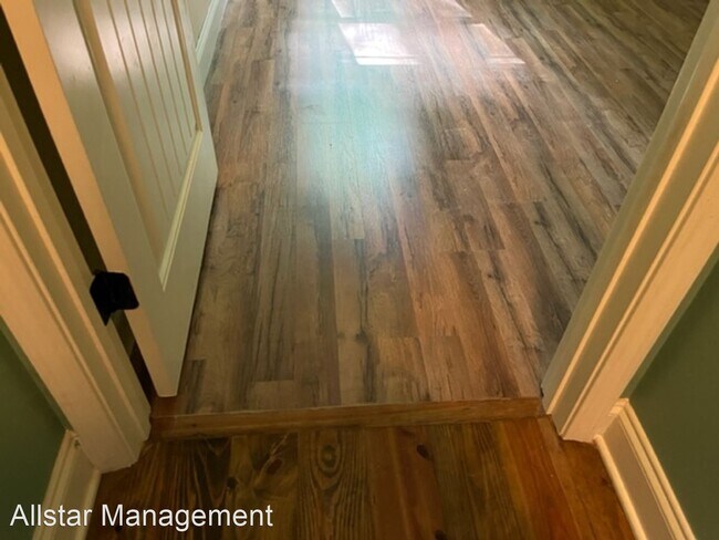 Building Photo - 3 br, 2 bath House - 103 Tracey Cove