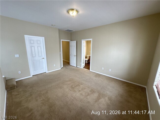 Building Photo - 228 Friendly Ct