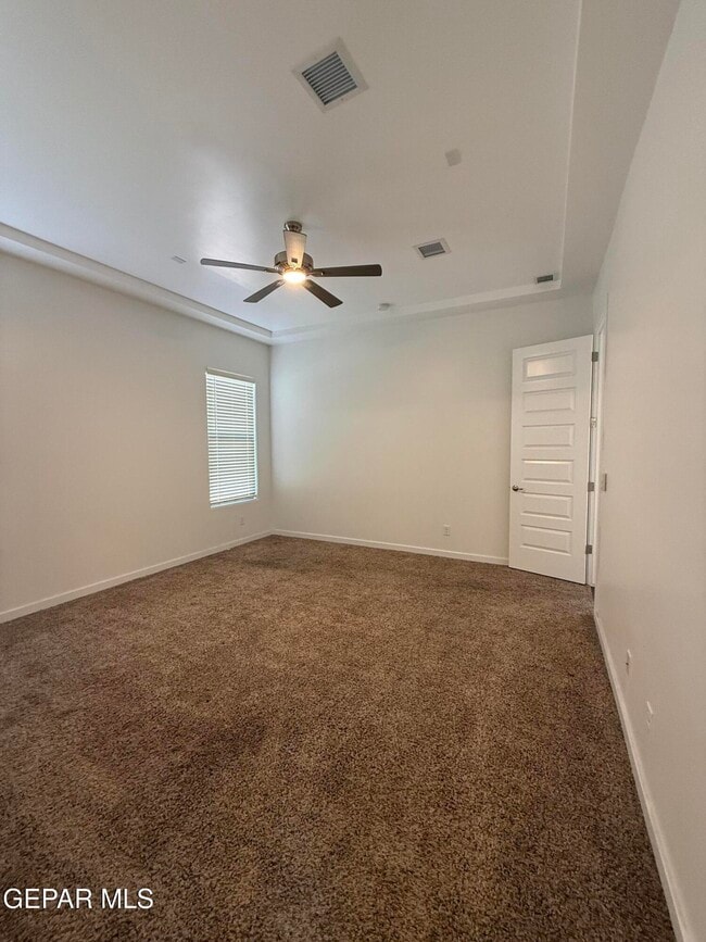 Building Photo - 13389 Carterton Ave