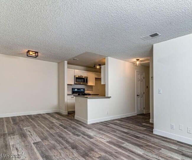 Building Photo - 2200 S Fort Apache Rd