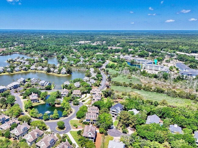 Building Photo - Summerhouse 310