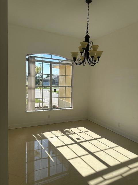 Building Photo - 368 NW Bayshore Blvd