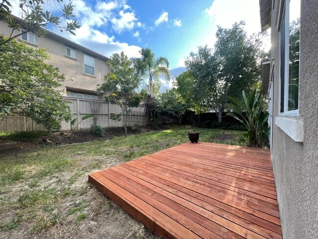 Building Photo - 1046 Strawberry Creek St