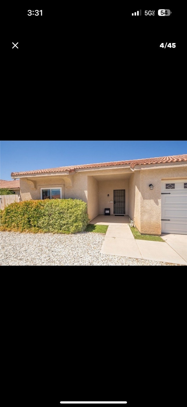 Building Photo - 14618 Desert Rose Dr