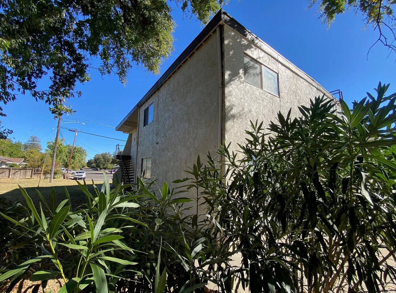 Building Photo - 504 Sacramento Ave