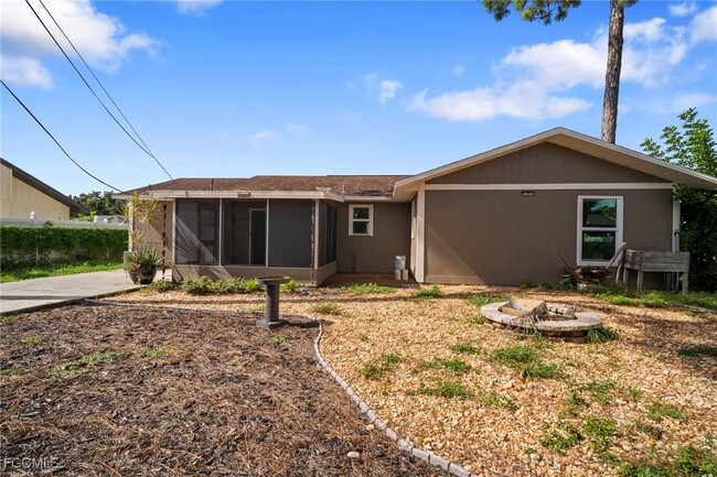 Building Photo - 8042 Almo Rd