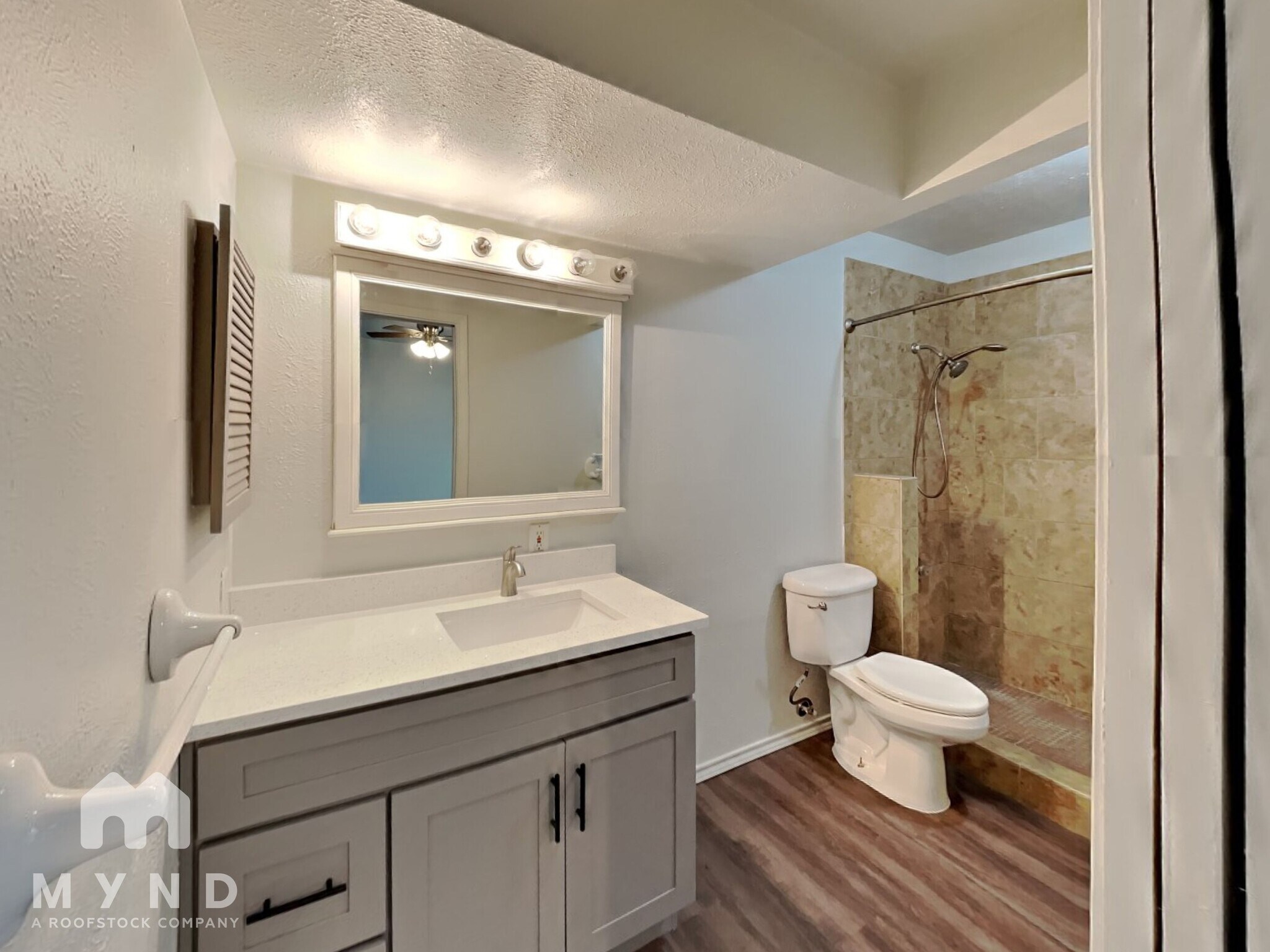 Building Photo - 4559 Sugar Bush Ct