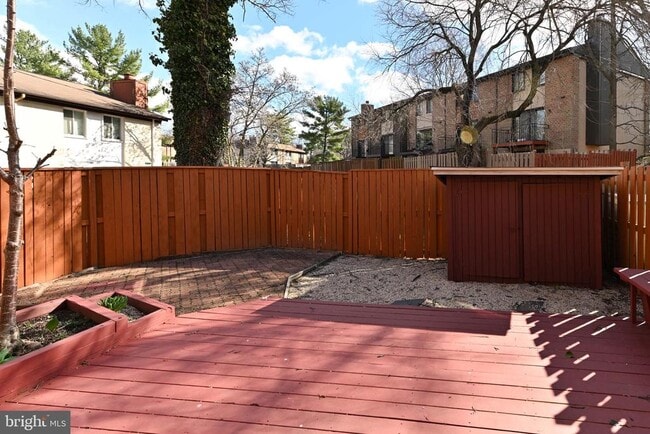 Building Photo - 6556 Frietchie Row