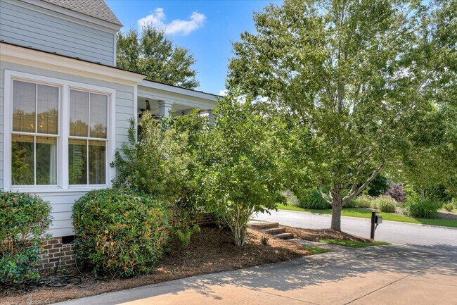 Building Photo - 106 Hornsby Ln