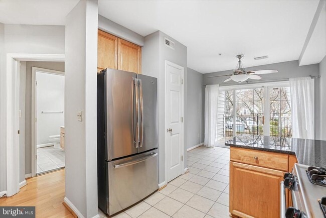 Building Photo - 1577 Leeds Castle Dr