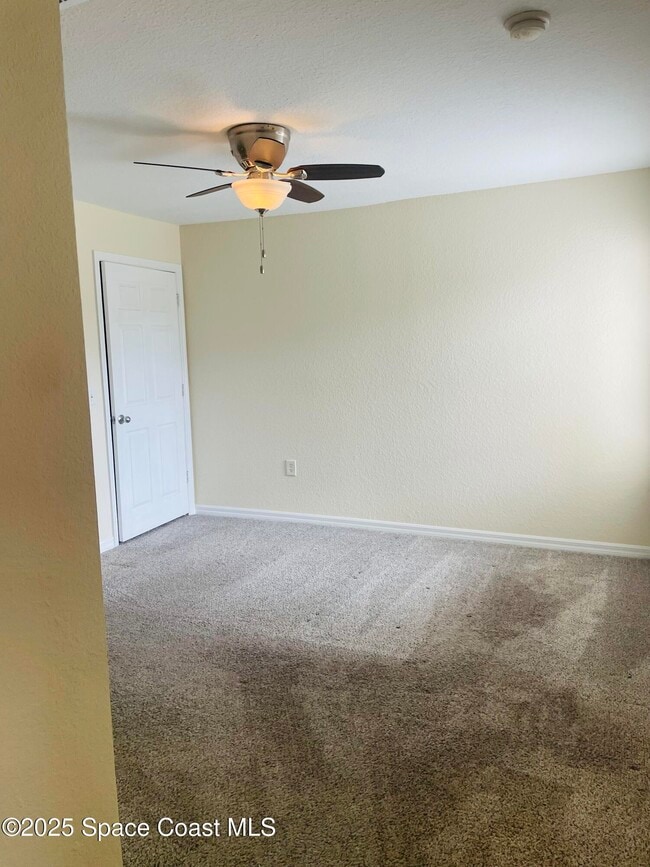 Building Photo - 3501 D'Avinci Way