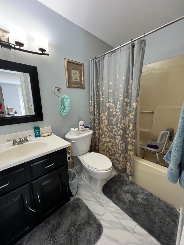 Building Photo - 183 Livingston Pl