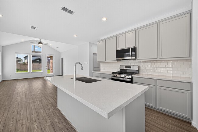 Building Photo - 22123 Taldora Bnd Trl