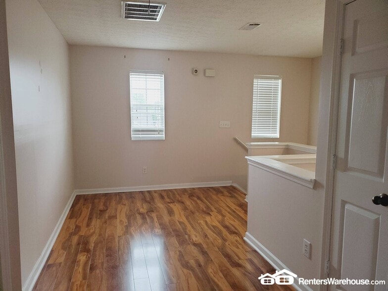 Building Photo - 3934 Cutler Donahoe Way