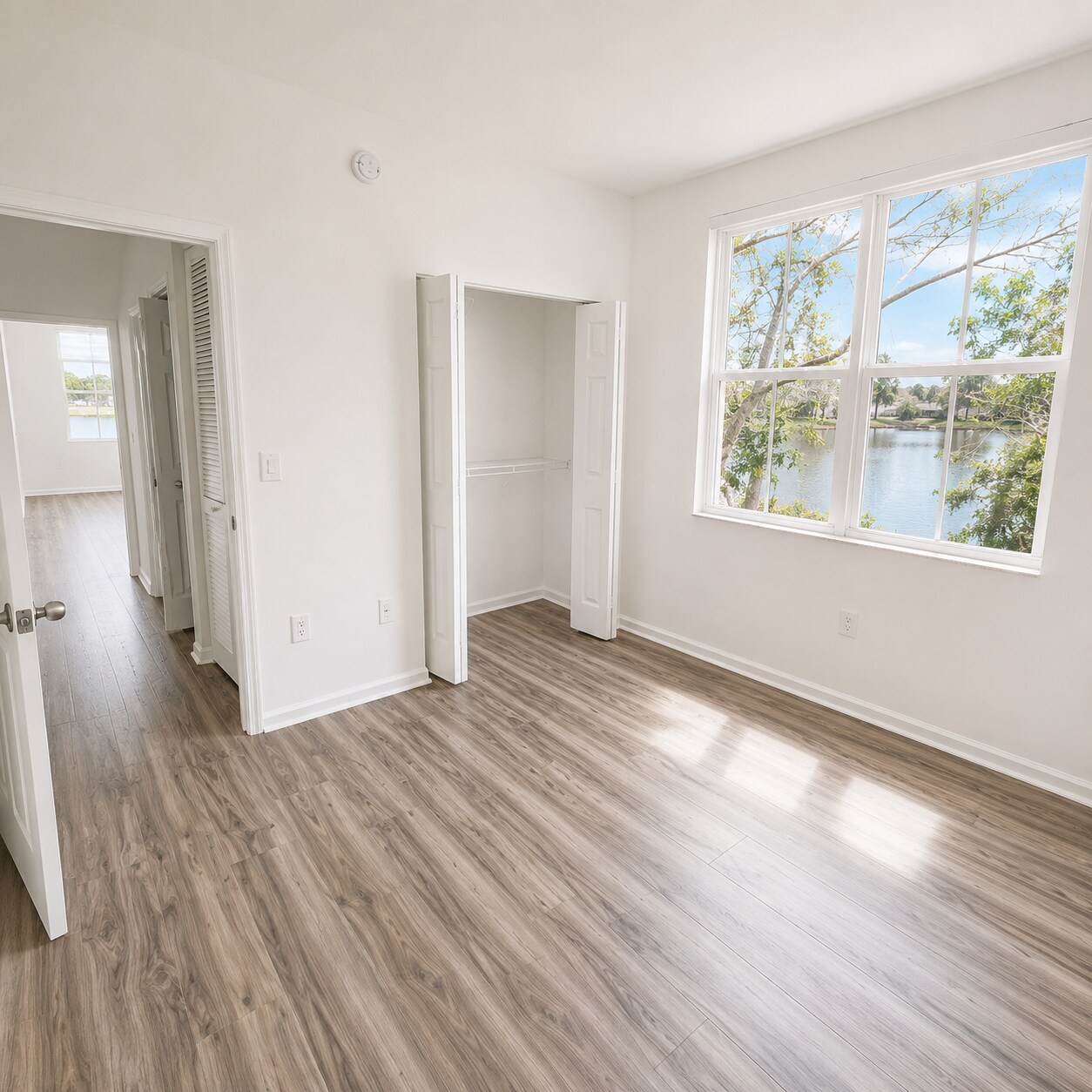 Building Photo - 4404 SW 160th Ave