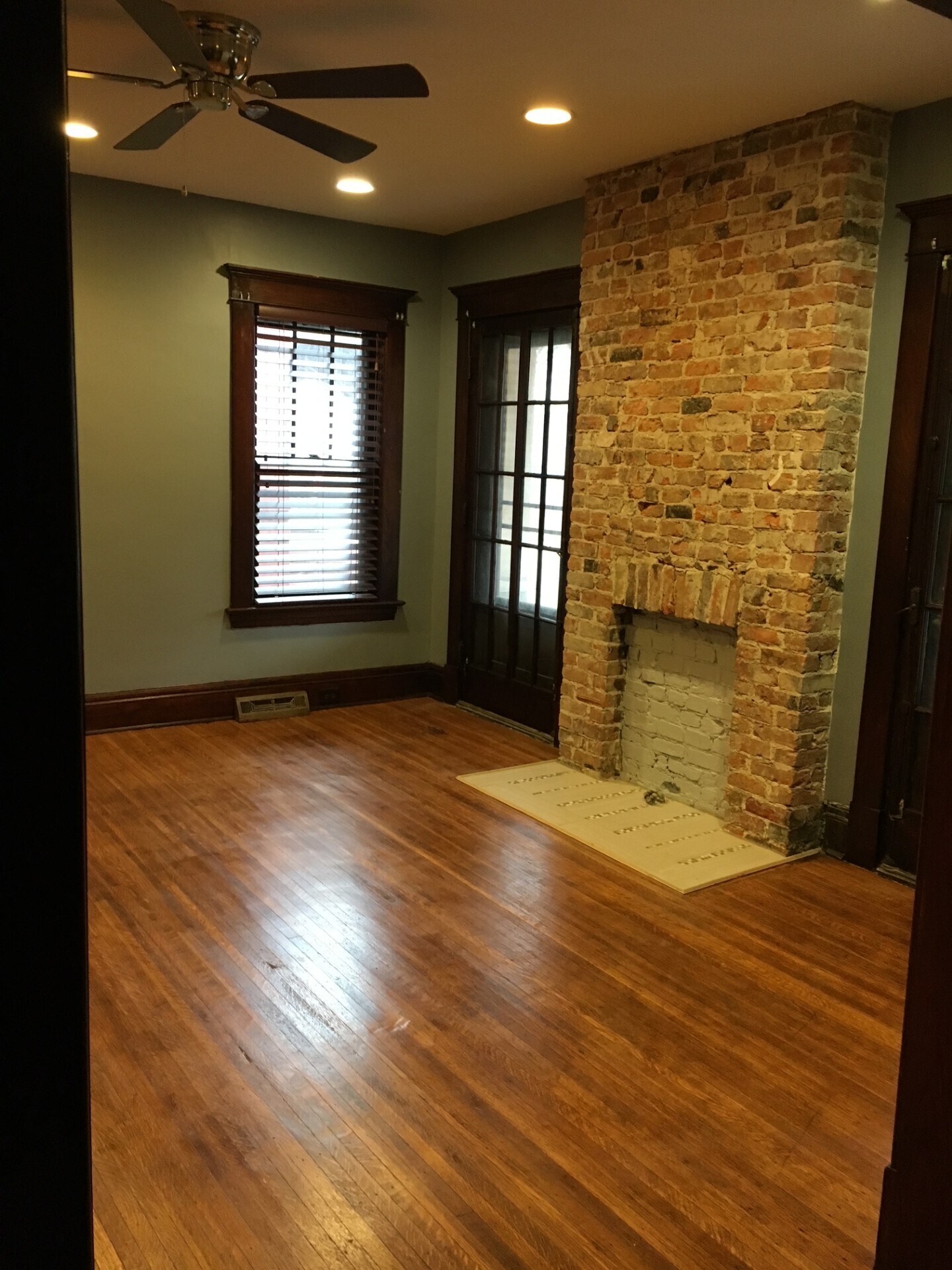 Building Photo - 76 Cottage St