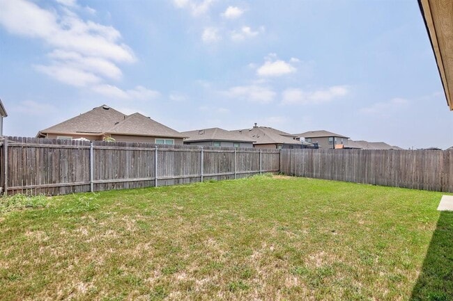 Building Photo - 210 Adeline Dr