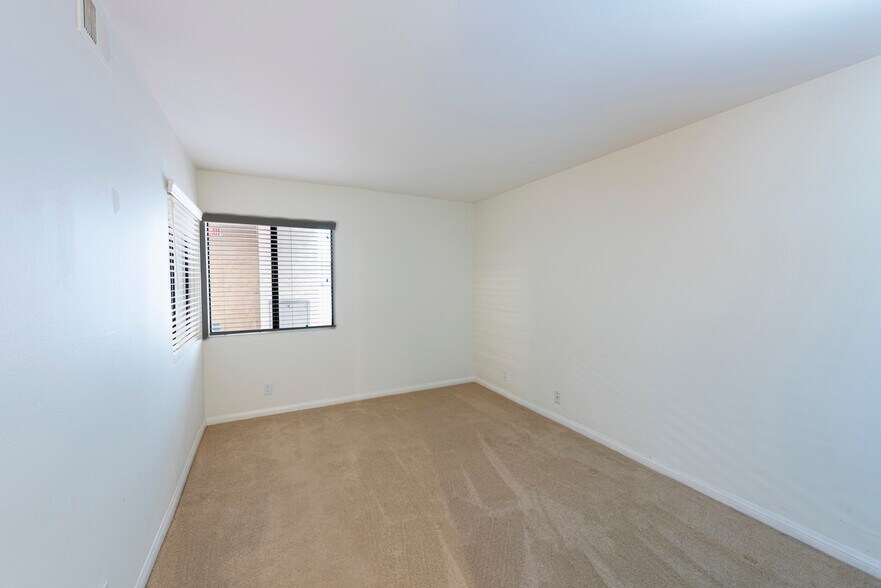 Building Photo - 2201 Via Carrillo