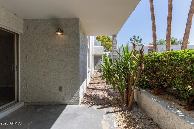 Building Photo - 3314 N 68th St