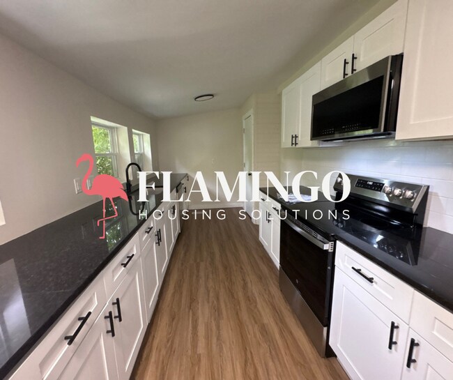 Building Photo - Spacious 3-Bedroom, 2-Bath Home with Central Air in Dayton!