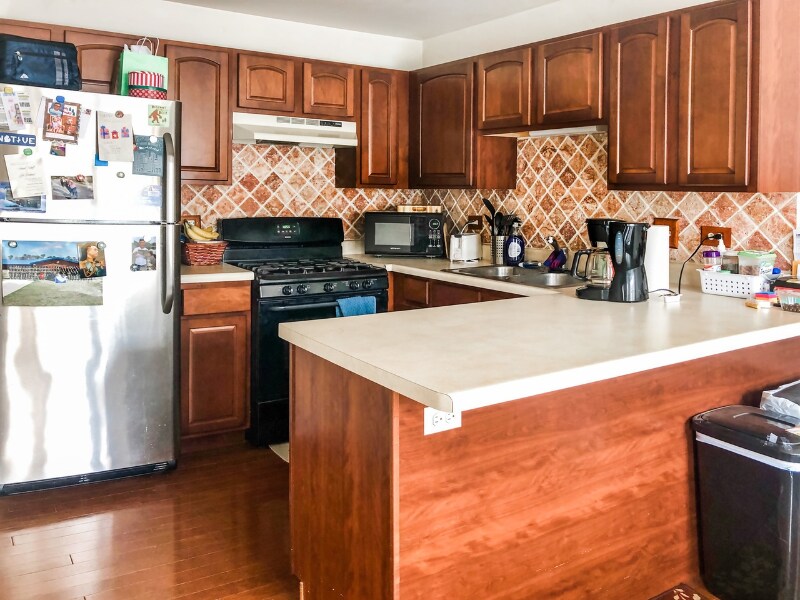 Building Photo - 1160 N Red Oak Cir