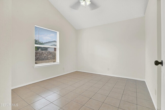Building Photo - 7212 Westover Dr