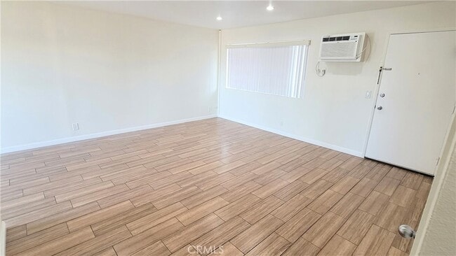 Building Photo - 15351 Orange Ave