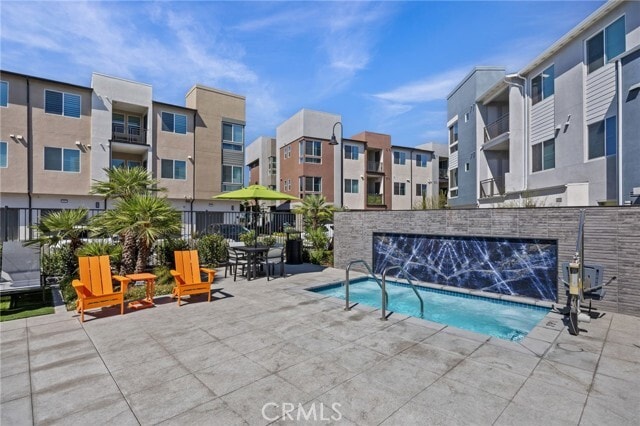 Building Photo - 980 N Tangent Privado