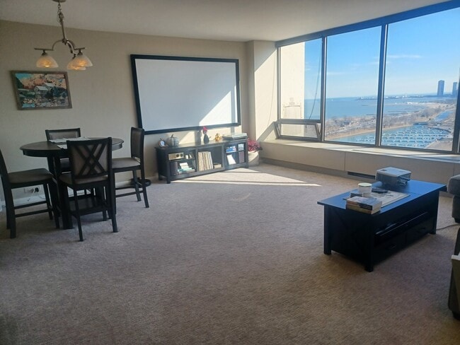 Building Photo - 2800 N Lake Shore Dr