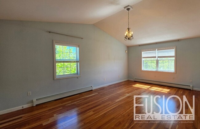 Building Photo - Elegant Four Bedroom Home in Dorset Farms!