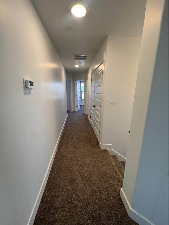 Building Photo - 14146 Blackbrush Cir