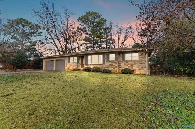 Primary Photo - 6304 Davies Ave NW