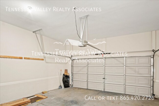 Building Photo - 1517 Cider Ln