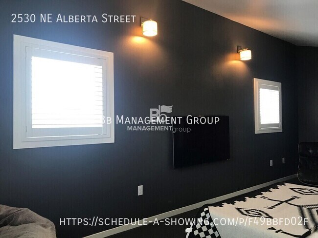 Building Photo - 2530 NE Alberta St