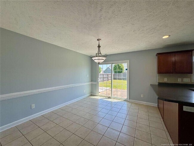 Building Photo - 231 Brightwood Dr
