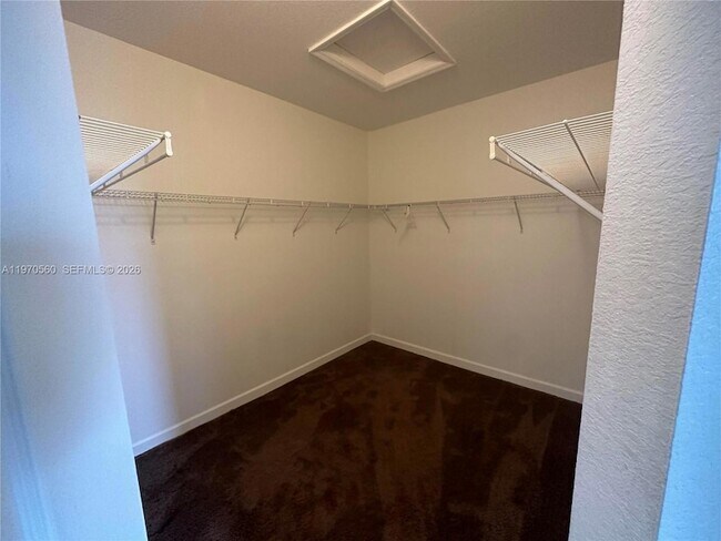 Building Photo - 21434 SW 85th Psge