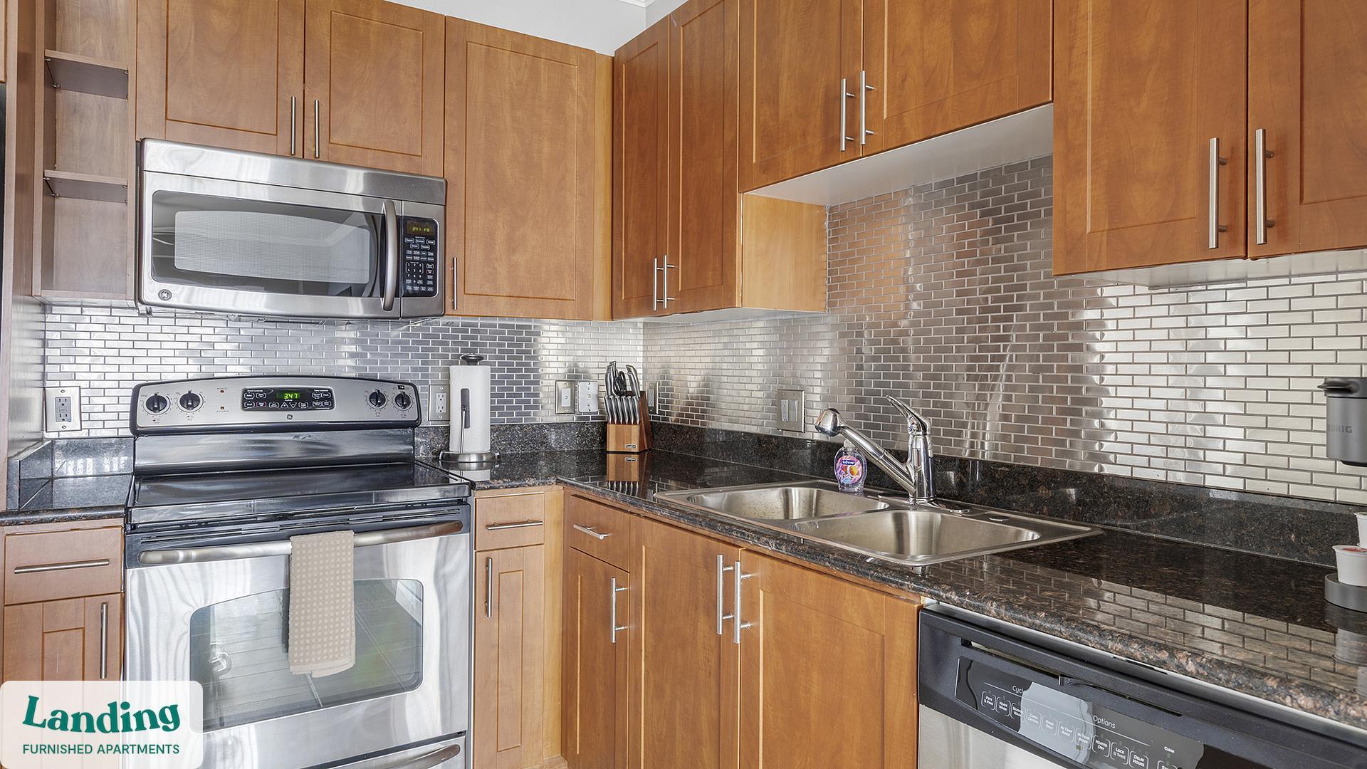 Building Photo - 17811 Vail St