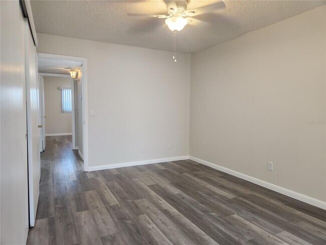 Building Photo - 2455 Finlandia Ln