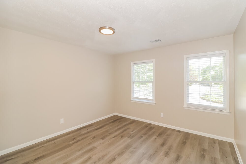 Building Photo - 1484 Yorktown Dr NW