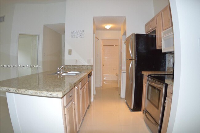 Building Photo - 10630 SW 157th Ct